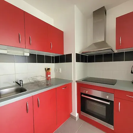 Beau T2 Moderne Avec Piscine, Garage, Proche - - Fr-1-794-132 Apartmán Canet-en-Roussillon